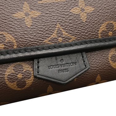 ルイヴィトン Louis Vuitton マグネティック メッセンジャー M45557 モノグラム モノグラムマカサー ショルダーバッグ マットブラック金具 茶 黒