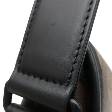 ルイヴィトン Louis Vuitton マグネティック メッセンジャー M45557 モノグラム モノグラムマカサー ショルダーバッグ マットブラック金具 茶 黒