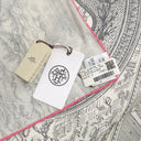 エルメス Hermes カレ140 カレジェアン H244273S ホワイト×グリス×ローズ カシミヤ シルク ストール 新品 未使用 【 ヌーベル シテ カヴァリエール 】