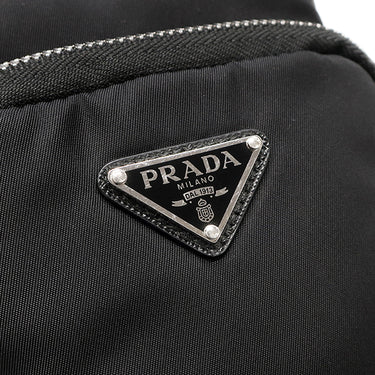 プラダ PRADA Re-Nylon ショルダーポーチ 2ZT024 ブラック ナイロン レザー ショルダーバッグ シルバー金具 フォンポーチ スマホショルダー トライアングルロゴ