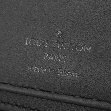 ルイヴィトン LOUIS VUITTON ジッピーウォレット ヴェルティカル M69047 ノワール レザー トリヨンレザー 長財布 ブラック金具 黒 ラウンドファスナー