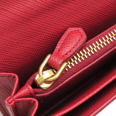 プラダ PRADA サフィアーノ コンパクトウォレット 1MH026 FUOCO レザー 二つ折り財布 ゴールド金具 赤 メタルロゴ ミニウォレット