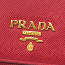 プラダ PRADA サフィアーノ コンパクトウォレット 1MH026 FUOCO レザー 二つ折り財布 ゴールド金具 赤 メタルロゴ ミニウォレット