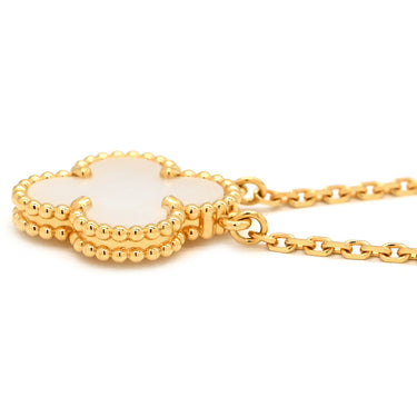 ヴァンクリーフアーペル Van Cleef & Arpels ヴィンテージ アルハンブラ ペンダント VCARA45900 パールホワイト×イエローゴールド K18YG マザーオブパール ネックレス 白 750 18K YG シェル