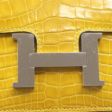 エルメス HERMES コンスタンス スリム ウォレット ミモザ アリゲーター 二つ折り財布 シルバー金具 黄色 クロコ