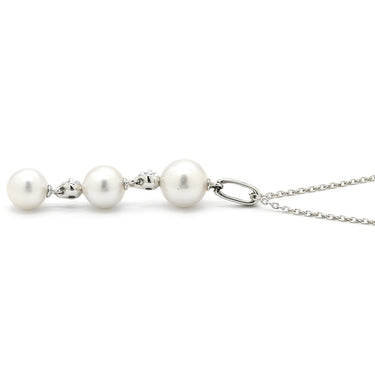 タサキ TASAKI パール 3連 ホワイトゴールド K18WG パール ダイヤモンド ネックレス TASAKI ダイヤ ドロップ スウィング