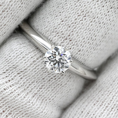 ティファニー Tiffany & Co ソリティア ダイヤリング プラチナシルバー Pt950 ダイヤモンド リング 指輪 T＆Co. 一粒 1P 立爪 0.46ct プラチナ950 11号