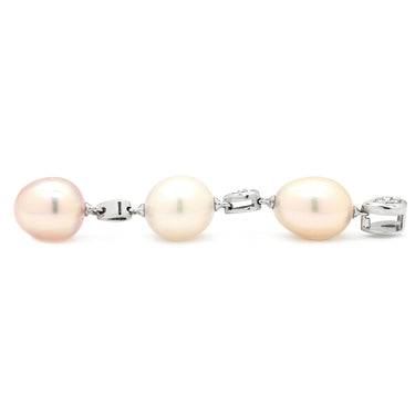 タサキ TASAKI 3連パール ダイヤ パールホワイト×ホワイトゴールド K18WG パール ダイヤモンド ペンダントトップ 白 ピンク 18K 750 WG ドロップ スウィング ネックレストップ オーバルシェイプ