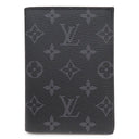 ルイヴィトン LOUIS VUITTON クーヴェルテュール パスポール NM M64501 モノグラムエクリプス モノグラムエクリプス パスポートケース イニシャル入り