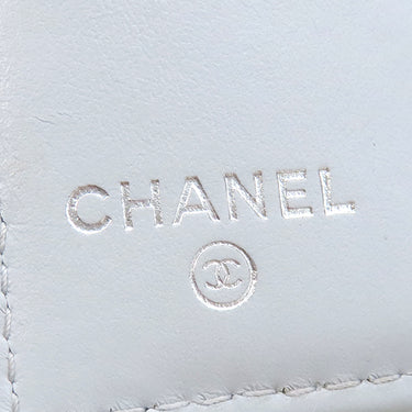 シャネル CHANEL マトラッセ スモール ウォレット AP3828 ブルーグレー キャビアスキン 二つ折り財布 シルバー金具 ココマーク コンパクト