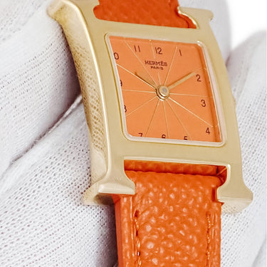 腕時計 エルメス HERMES Hウォッチ PM HH1.201 クオーツ レディース イエローGP オレンジ 2針 アラビア スクエア H型