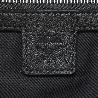 エムシーエム MCM ヴィセトス バックパック ブラック レザー リュック・デイパック シルバー金具 黒 エンボス 型押し ロゴ 総柄