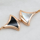 ブルガリ BVLGARI ディーヴァ ドリーム 350073 ピンクゴールド K18PG オニキス マザーオブパール SM ブレスレット Au750 K18RG