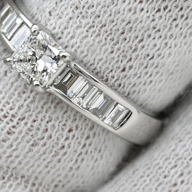 ノンブランド NON BRAND ダイヤモンド 0.311ct デザインリング プラチナシルバー Pt900 ダイヤモンド リング 指輪 プラチナ900 1粒 スクエア VS2 8号