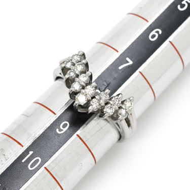 ノンブランド NON BRAND ダイヤモンド 0.45ct デザインリング プラチナシルバー Pt900 ダイヤモンド リング 指輪 プラチナ900 V字 Vライン ラウンドブリリアント 8号