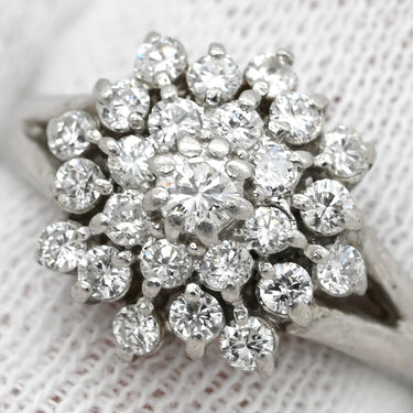 ノンブランド NON BRAND ダイヤモンド 0.51ct 0.08ct プラチナシルバー Pt900 ダイヤモンド リング 指輪 フラワーモチーフ プラチナ900 13.5号