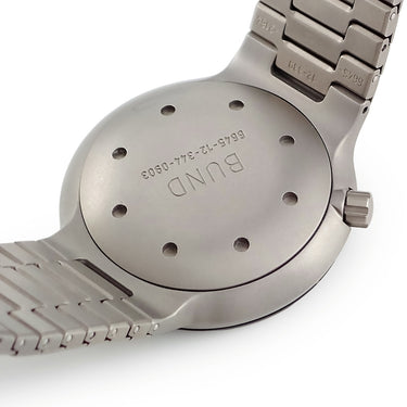 腕時計 IWC IWC ポルシェデザイン オーシャン BUND 3319 クオーツ メンズ ブラック デイト チタニウム トリチウム