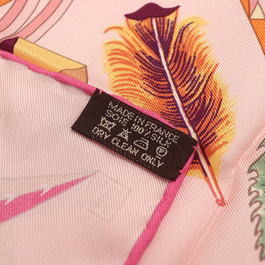 エルメス HERMES カレ90 ピンク×マルチカラー シルク スカーフ 【LOMBRELLE MAGIQUE/魔法の杖傘】