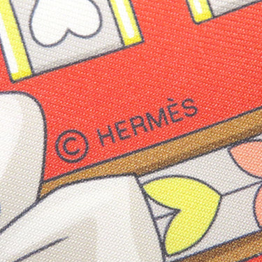 エルメス HERMES ツイリー グルナディーヌ×グリス×ジョーヌ シルク スカーフ 【HARNAIS DE COEUR/アルネ ドゥ クール】