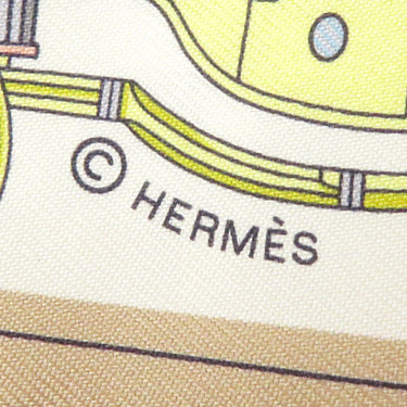 エルメス HERMES ツイリー ヴェールアマンド×ブルーグラシエ×ベージュ シルク スカーフ 【LES VOITURES NOUVELLES/馬車の変遷】