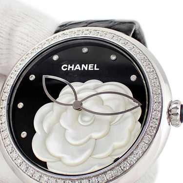 腕時計 シャネル CHANEL マドモアゼル プリヴェ H3096 クオーツ レディース K18WG無垢 純正ダイヤ 黒 オニキス 白 シェル ツバキ