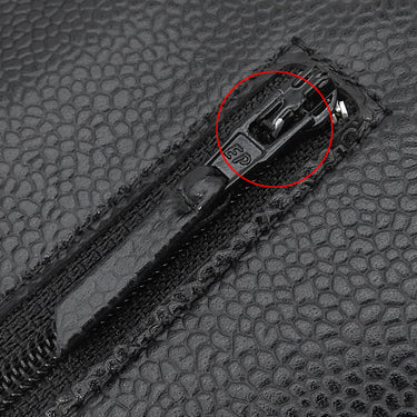 シャネル CHANEL マトラッセ チェーンウォレット ブラック キャビアスキン チェーンウォレット シルバー金具 黒
