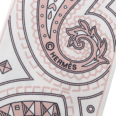 エルメス HERMES ツイリー ブラック×ホワイト×ヴューローズ シルク スカーフ 新品 未使用 【シュヴァル ドゥ クール バンダナ】