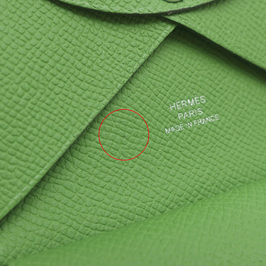 エルメス HERMES カルヴィ デュオ ヴェールユッカ ヴォーエプソン カードケース シルバー金具 新品 未使用 フラグメントケース 2025年製