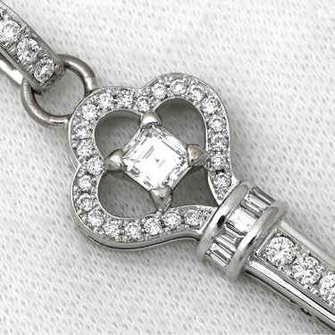 ノンブランド NON BRAND キーモチーフ ダイヤモンド ホワイトゴールド K18WG ダイヤモンド 色石 ペンダントトップ 十字架 18K 750 WG ネックレストップ カギ 鍵