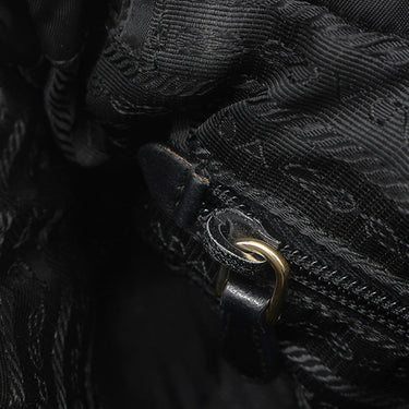 プラダ PRADA ロゴプレート 2WAY バッグ NERO ナイロン レザー 2WAYバッグ ゴールド金具 黒 ハンドバッグ ショルダー テスート