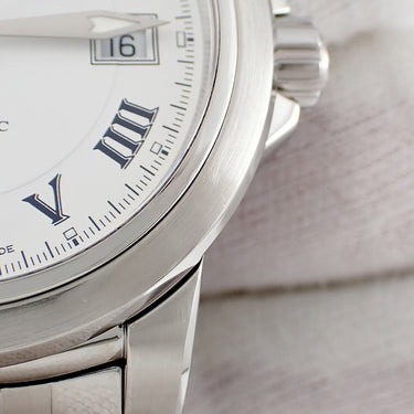 腕時計 カール F ブヘラ Carl F. Bucherer パトラビ オートデイト 10617.08A 自動巻き メンズ ホワイト ローマン シースルーバック