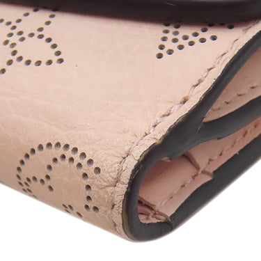 ルイヴィトン LOUIS VUITTON ポルトフォイユ イリスXS M67499 マグノリア モノグラムマヒナ 二つ折り財布 シルバー金具