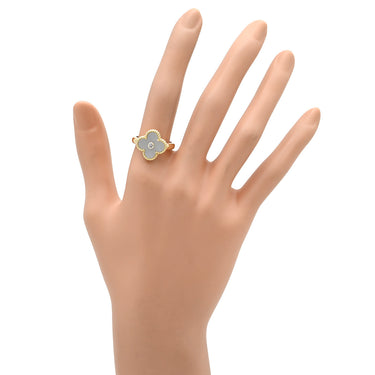 ヴァンクリーフアーペル Van Cleef & Arpels ヴィンテージ アルハンブラ VCARA41100 パールホワイト×イエローゴールド K18YG ダイヤモンド マザーオブパール #55(JP15) リング 指輪 シェル 1Pダイヤ 14.5号