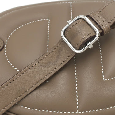 エルメス HERMES インザループ ベルトバッグ エトゥープ スイフト ボディバッグ シルバー金具 グレージュ ショルダー ウエストバッグ