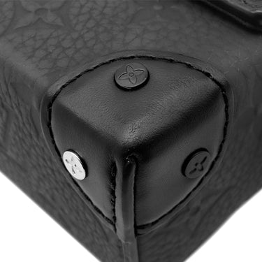 ルイヴィトン LOUIS VUITTON スティーマー ウェアラブル ウォレット M81746 モノグラムトリヨン レザー ショルダーバッグ ブラック金具 ショルダー