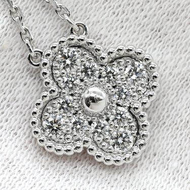 ヴァンクリーフアーペル Van Cleef & Arpels ヴィンテージアルハンブラ ペンダント VCARA46100 ホワイトゴールド K18WG ダイヤモンド ネックレス Au750 K18 12Pダイヤ