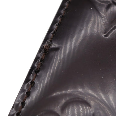 ルイヴィトン LOUIS VUITTON ポルトフォイユ サラ M90152 アラマント モノグラムヴェルニ 長財布 ゴールド金具 二つ折り 赤紫
