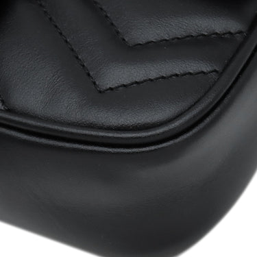 グッチ GUCCI GGマーモント ベルトバッグ 699757 ブラック レザー ショルダーバッグ ブラック金具 黒 GG チェーンバッグ クラッチ