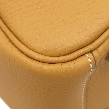 エルメス HERMES リンディ 26 ナチュラルサブレ トリヨンクレマンス 2WAYバッグ シルバー金具 カーキ 2025年製