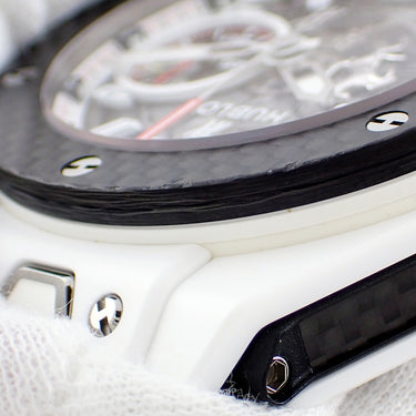 腕時計 ウブロ HUBLOT ビッグバン フェラーリ ホワイトセラミック カーボン 401.HQ.0121.VR 自動巻き メンズ コラボ スケルトン 限定