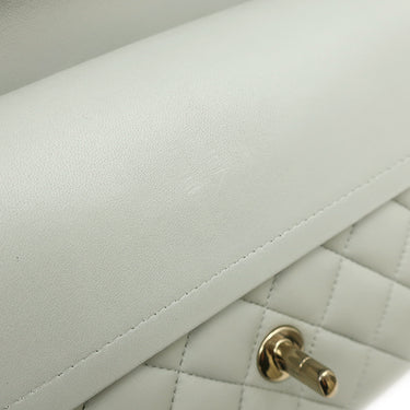 シャネル CHANEL マトラッセ Wフラップ チェーンショルダー ライトグレー ラムスキン ショルダーバッグ シャンパンゴールド金具 ブルーグレー ココマーク