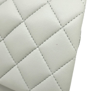 シャネル CHANEL マトラッセ Wフラップ チェーンショルダー ライトグレー ラムスキン ショルダーバッグ シャンパンゴールド金具 ブルーグレー ココマーク