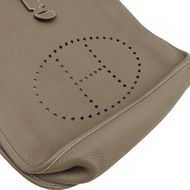 エルメス HERMES エヴリン3 GM エトゥープ トリヨンクレマンス ショルダーバッグ シルバー金具 グレージュ エブリン
