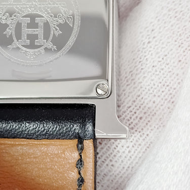 腕時計 エルメス HERMES Hウォッチ PM HH1.210 クオーツ レディース シルバー アラビア スクエア H型 ギョーシェ