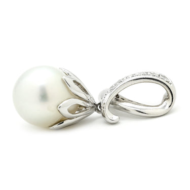 タサキ TASAKI パール 11.5mm ダイヤモンド パールホワイト×プラチナシルバー Pt900 パール ダイヤモンド ペンダントトップ TASAKI プラチナ 真珠 オフラウンドシェイプ スウィング