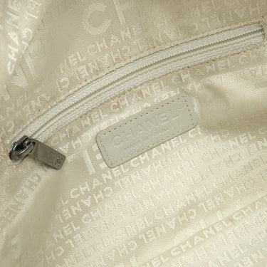 シャネル CHANEL チョコバー ミニボストン ホワイト キャビアスキン ハンドバッグ ガンメタル金具 白 格子柄