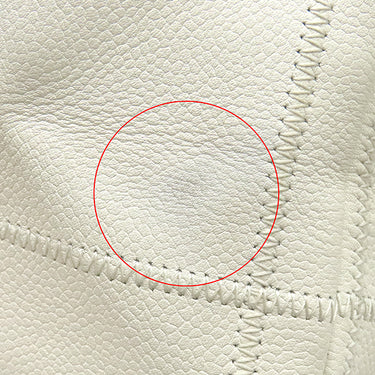 シャネル CHANEL チョコバー ミニボストン ホワイト キャビアスキン ハンドバッグ ガンメタル金具 白 格子柄