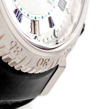 腕時計 ブレゲ BREGUET マリーン ロイヤル 5847BB/12/5ZV 自動巻き メンズ K18WG無垢 シルバー アラーム機能 ギョーシェ 青針