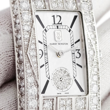 腕時計 ハリーウィンストン Harry Winston アヴェニュー クラシック オーロラ AVEQHM21WW231 クオーツ レディース K18WG無垢 純正ダイヤ