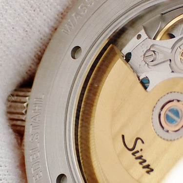 腕時計 ジン SINN 104 St Sa I 104.010 自動巻き メンズ ブラック 黒 バー 回転ベゼル デイデイト パイロットウォッチ